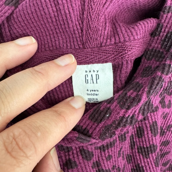 Baby Gap thermal set size 4 - Picture 3 of 3